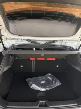 Volvo EX30 SUV Core E40 Single AT1 RWD, снимка 10