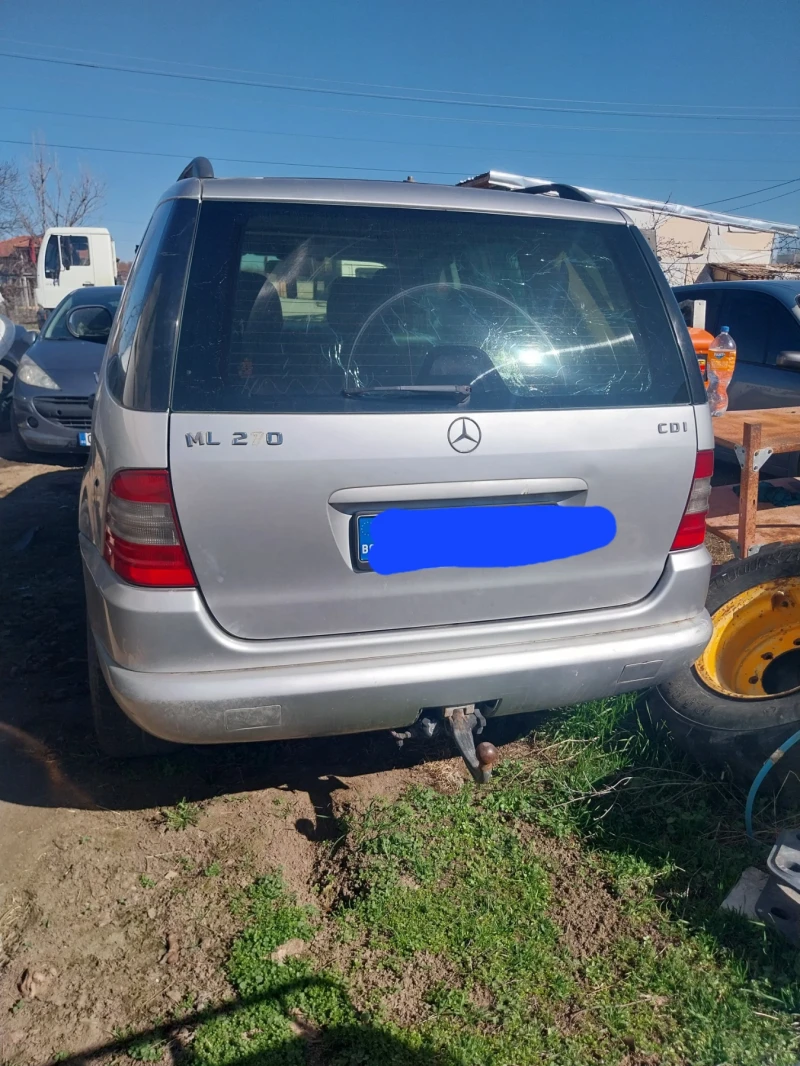 Mercedes-Benz ML 270, снимка 2 - Автомобили и джипове - 49440813