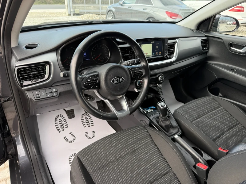 Kia Stonic 1.6 CRDI NAVI CAMERA, снимка 9 - Автомобили и джипове - 52878110