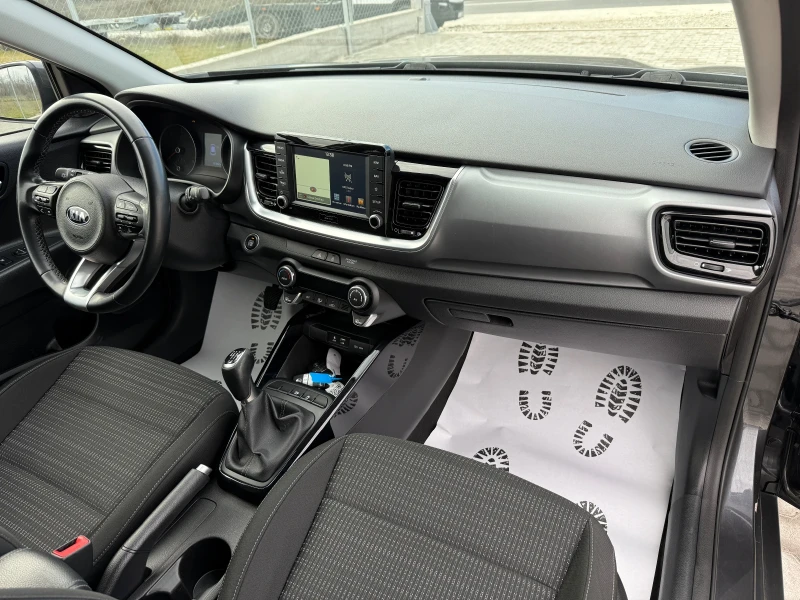 Kia Stonic 1.6 CRDI NAVI CAMERA, снимка 12 - Автомобили и джипове - 52878110