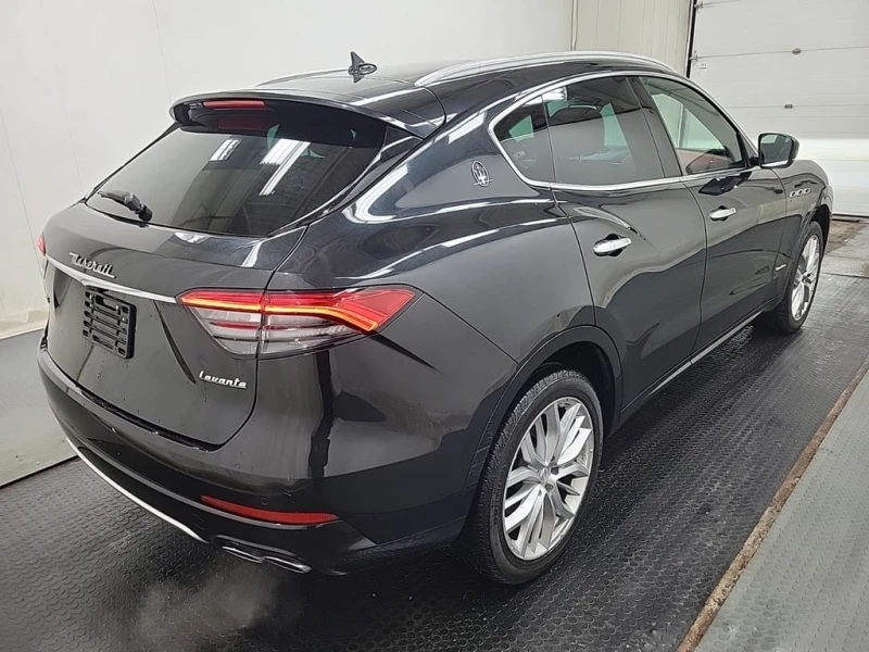 Maserati Levante * GRANLUSSO * CARFAX * ЦЕНА ДО БГ, снимка 4 - Автомобили и джипове - 52991815