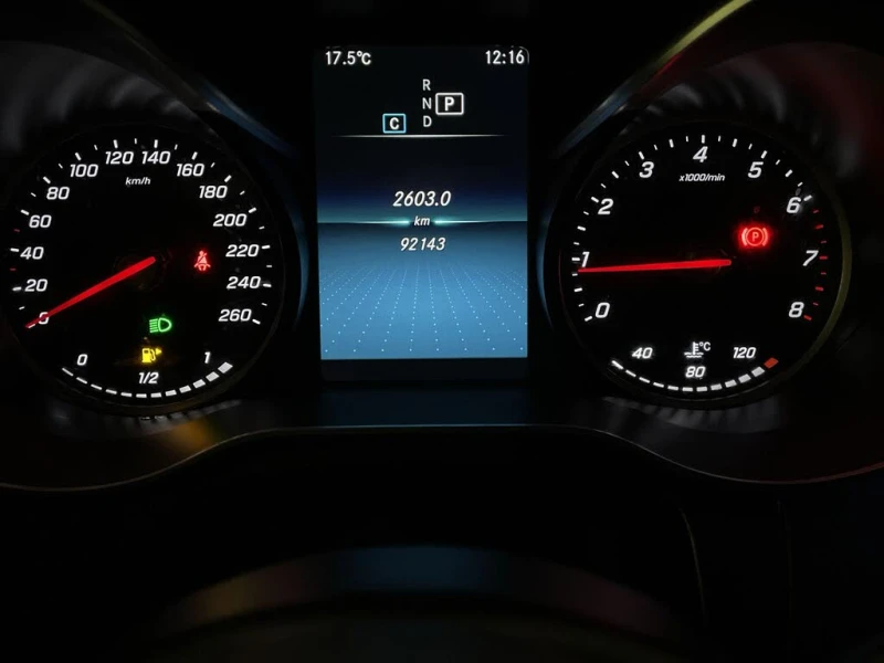 Mercedes-Benz GLC 300 4Matic* , снимка 8 - Автомобили и джипове - 53206644