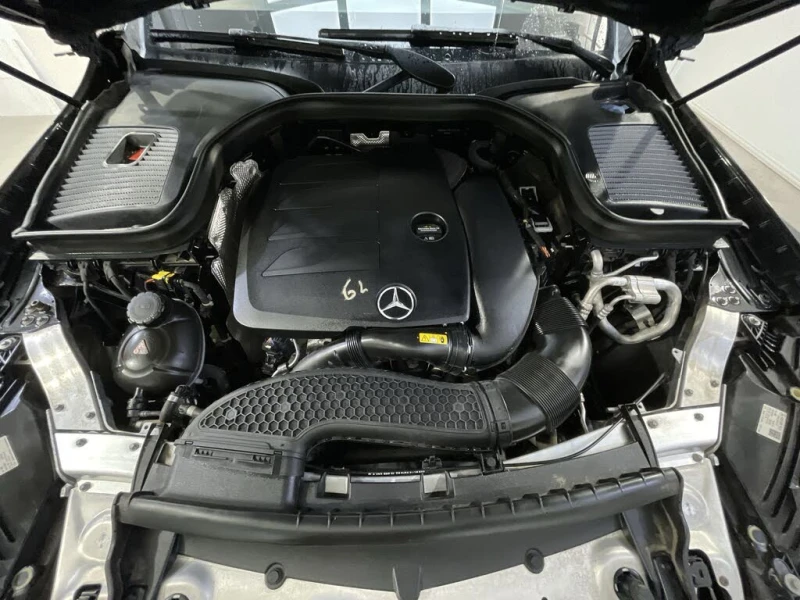 Mercedes-Benz GLC 300 4Matic* , снимка 12 - Автомобили и джипове - 53206644