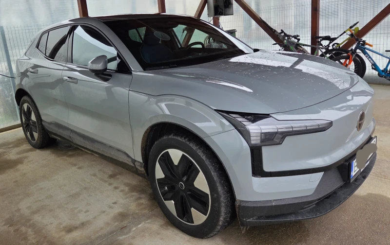 Volvo EX30 SUV Core E40 Single AT1 RWD, снимка 6 - Автомобили и джипове - 53432594