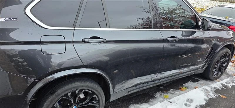 BMW X5 * 40e* CARFAX *    | Mobile.bg   4