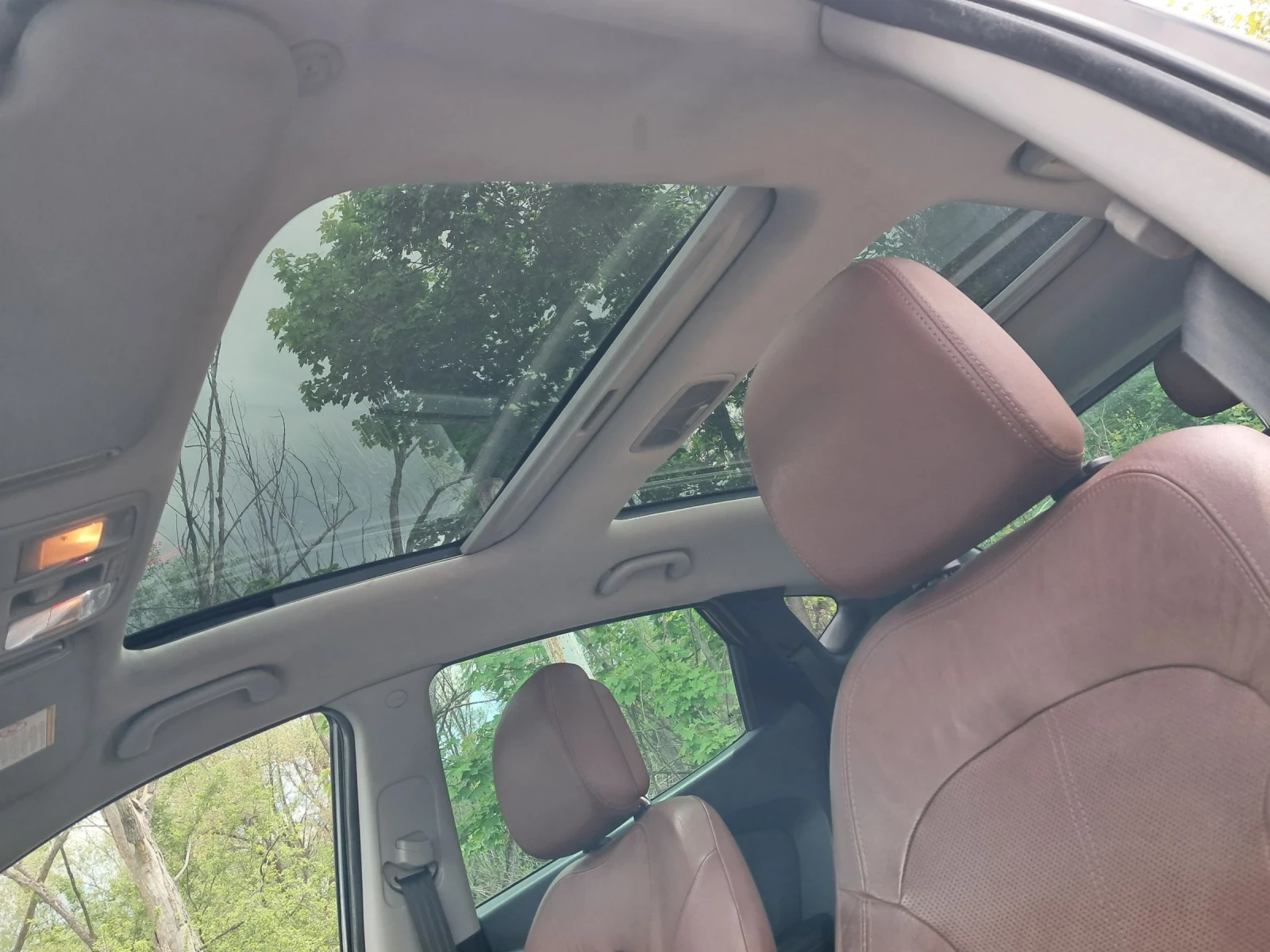 Hyundai IX35 2.0, 183к.с., 4x4, AUTOMAT - изображение 8