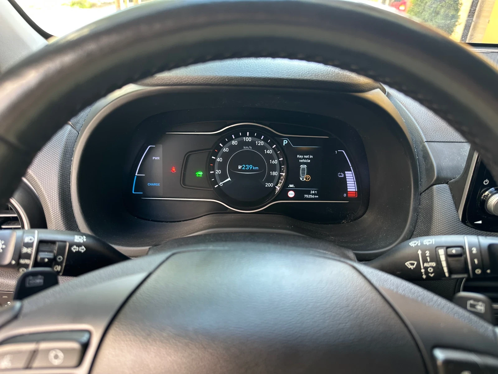 Hyundai Kona Premium 64kWH - изображение 10