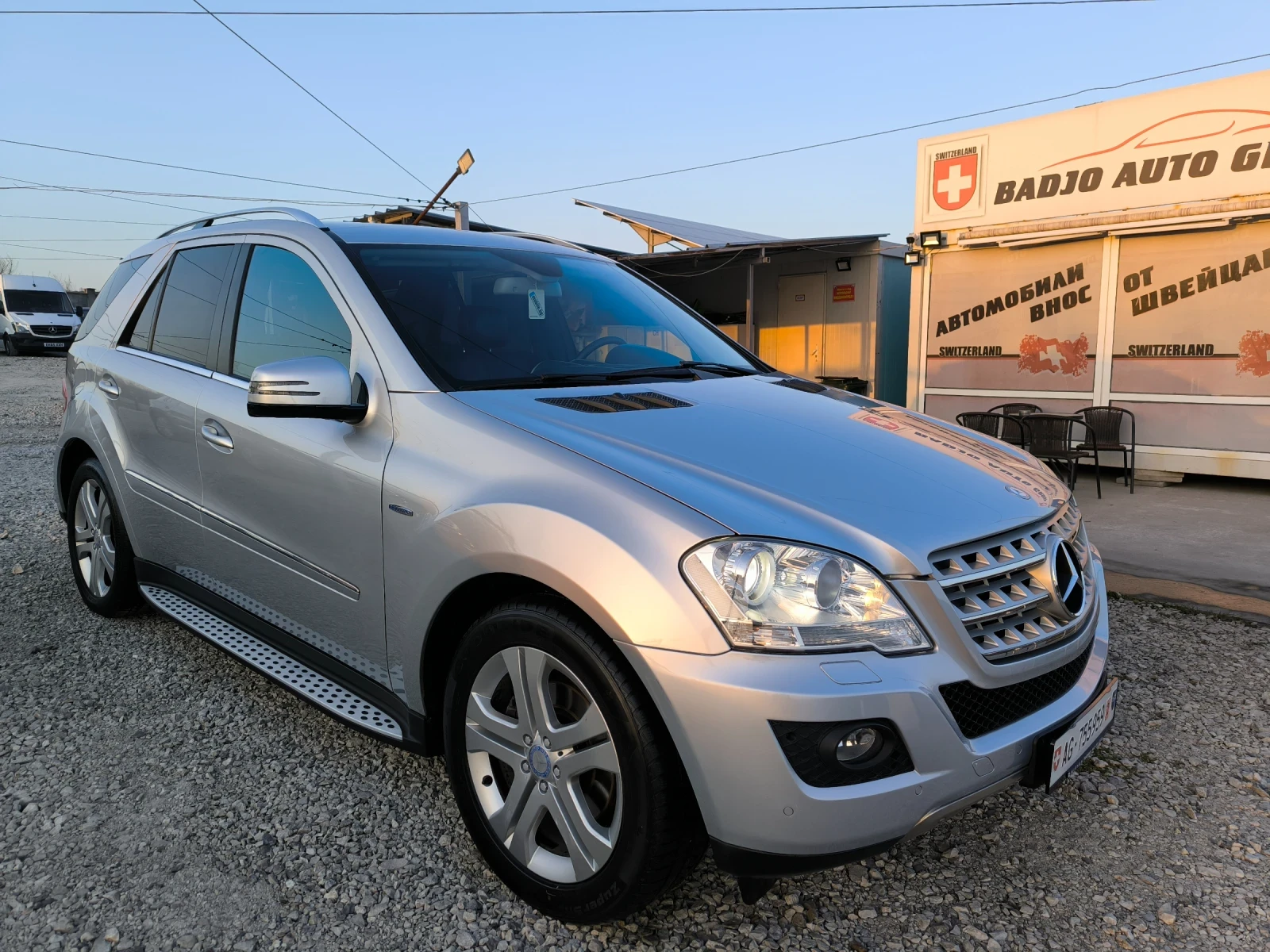 Mercedes-Benz ML 350 3.0TDi  Bluetec - Evro 6 -211 k.s- LUX SWISS, снимка 3 - Автомобили и джипове - 53861843