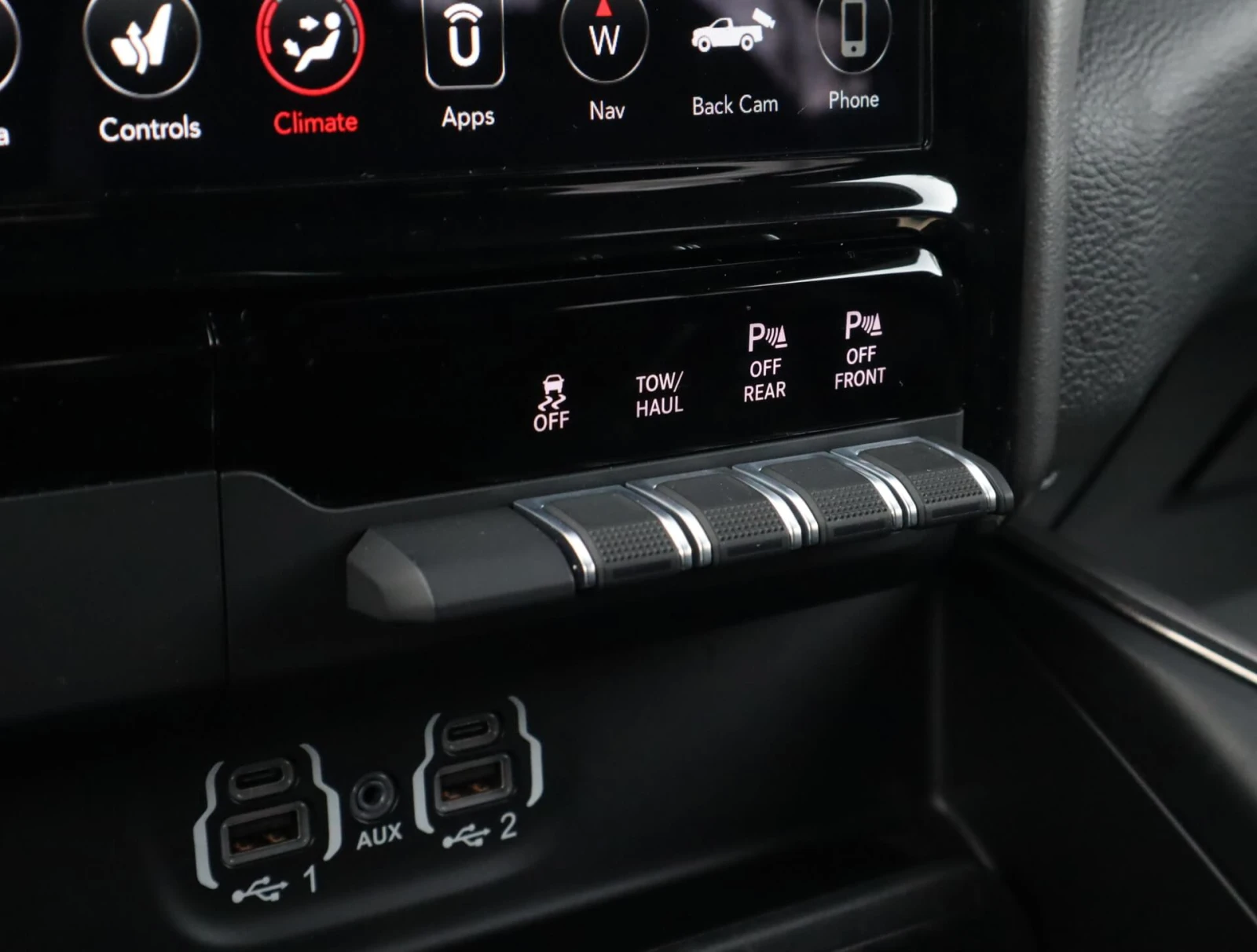 Dodge RAM 1500 5.7 HEMI V8/Crew Cab Long/4WD/Камера/Подгрев, снимка 14 - Автомобили и джипове - 54000428