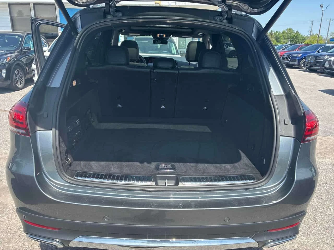 Mercedes-Benz GLE 450 /360/DISTRONIC/HUD/BURMESTER, снимка 12 - Автомобили и джипове - 54735519