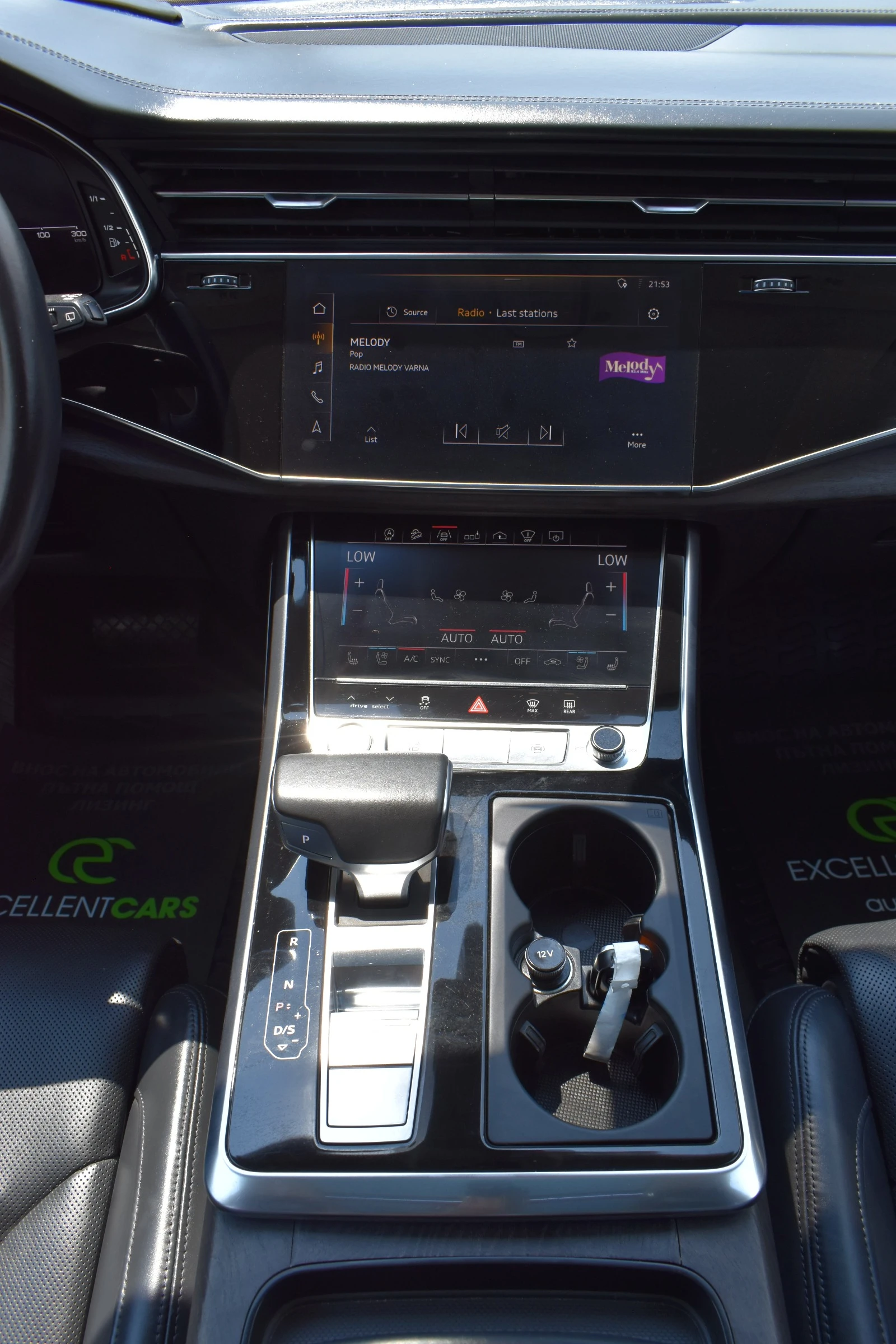 Audi Q8 BANG&OLUFSEN* ОБДУХ* МАСАЖ* LINE* DISSTRONIC* MATR, снимка 13 - Автомобили и джипове - 55122778