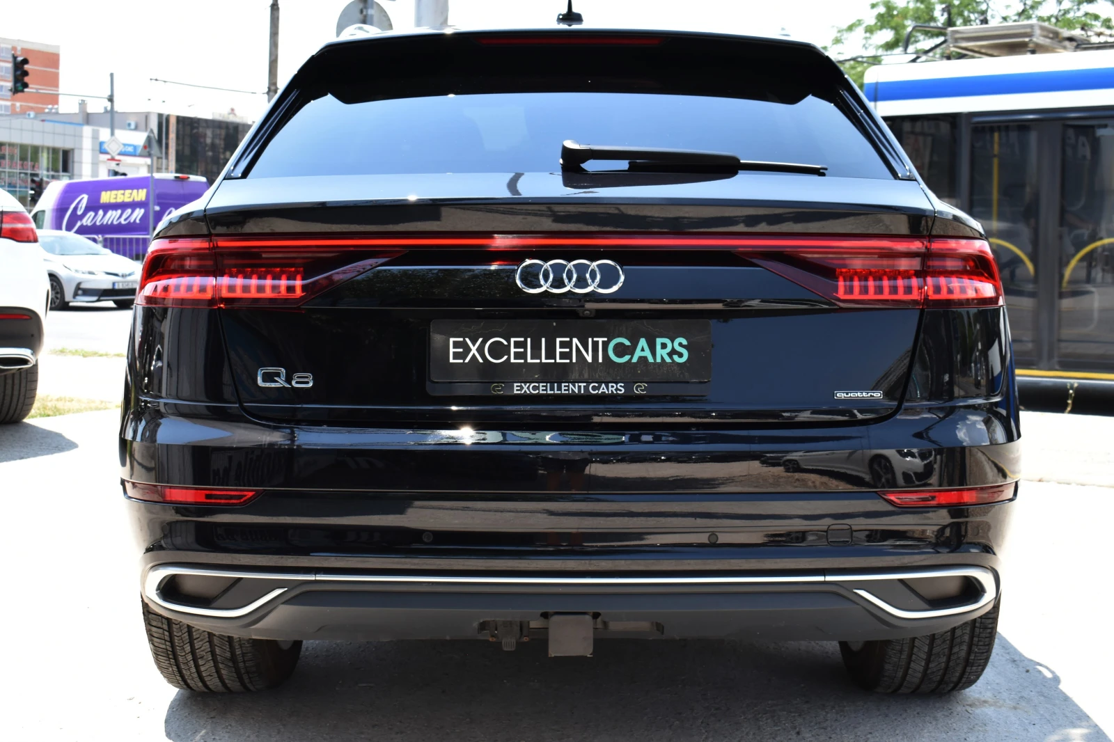 Audi Q8 BANG&OLUFSEN* ОБДУХ* МАСАЖ* LINE* DISSTRONIC* MATR, снимка 6 - Автомобили и джипове - 55122778