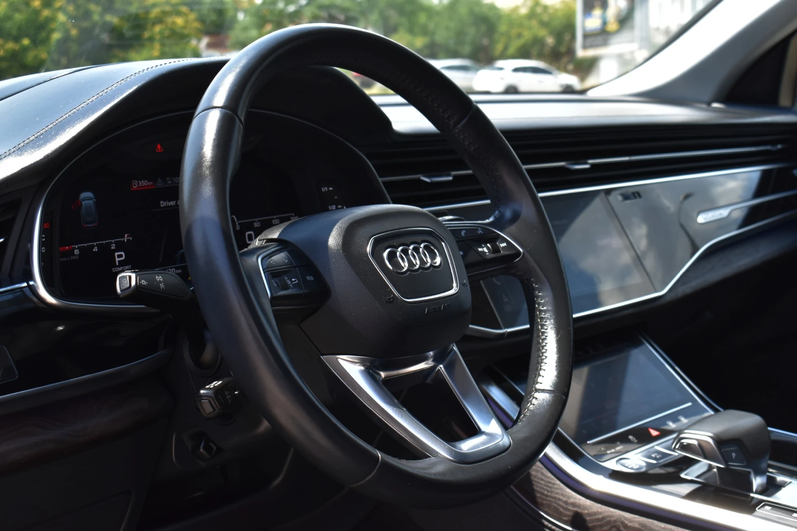 Audi Q8 BANG&OLUFSEN* ОБДУХ* МАСАЖ* LINE* DISSTRONIC* MATR, снимка 9 - Автомобили и джипове - 55122778