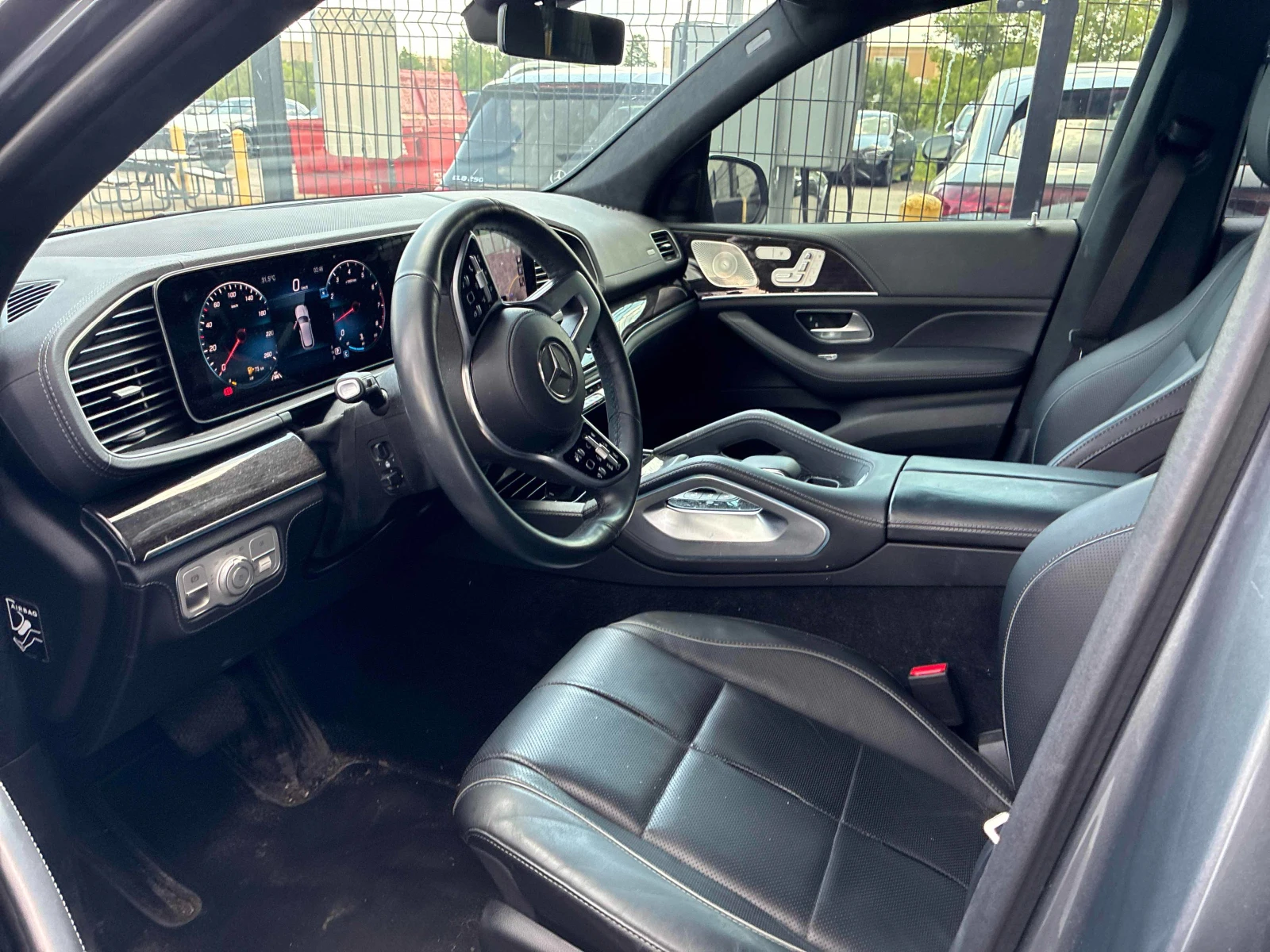 Mercedes-Benz GLE 350 AMG/ MANUFAKTUR /, снимка 8 - Автомобили и джипове - 55309471