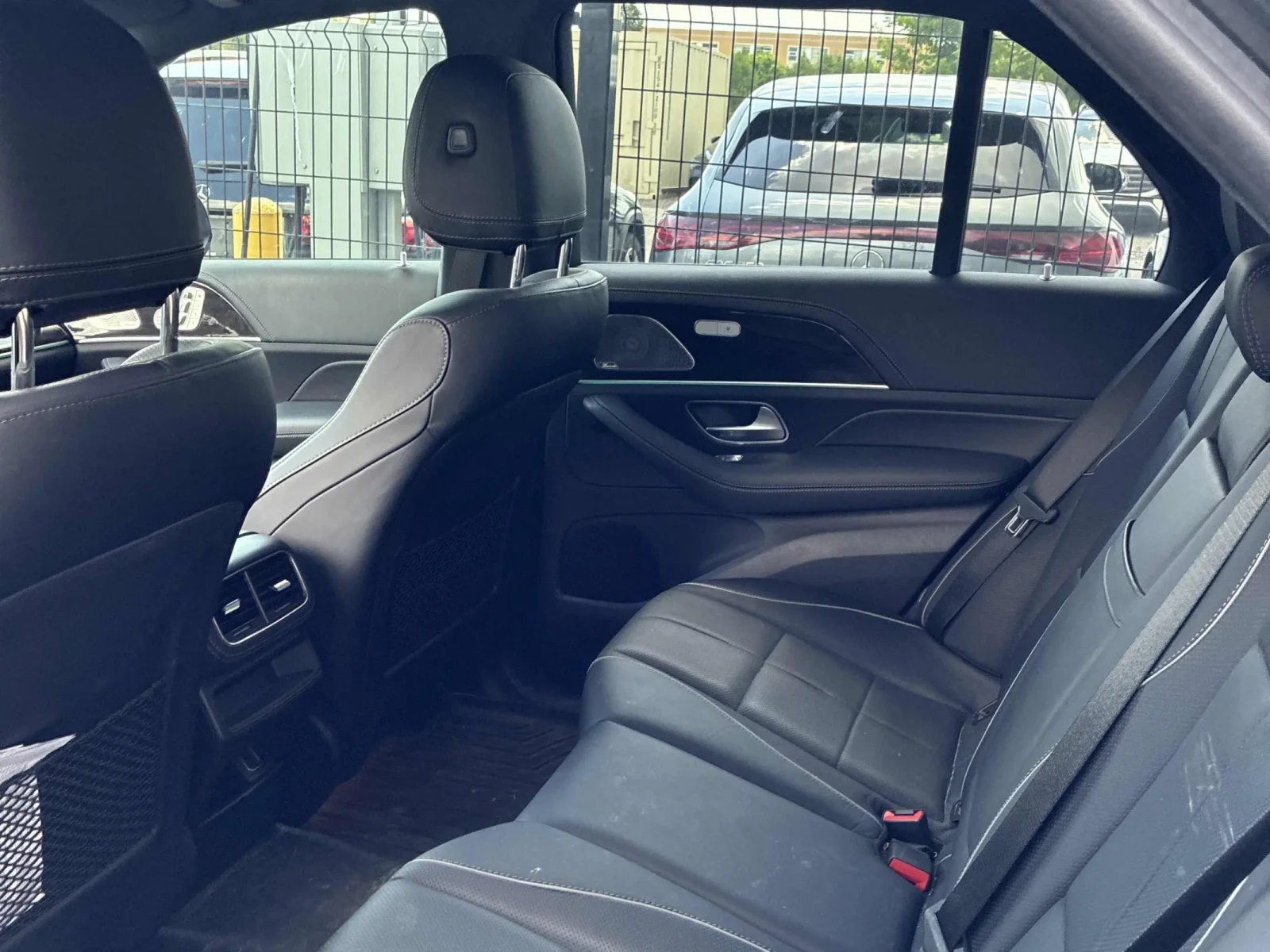 Mercedes-Benz GLE 350 AMG/ MANUFAKTUR /, снимка 12 - Автомобили и джипове - 55309471
