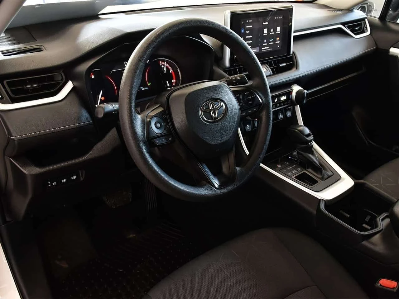 Toyota Rav4 | ФИКСИРАНА ЦЕНА ДО БЪЛГАРИЯ | , снимка 11 - Автомобили и джипове - 55414576