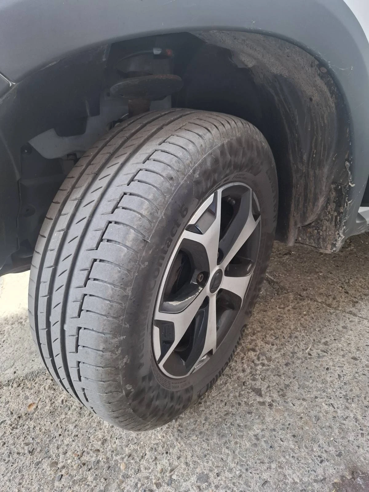 Dacia Duster, снимка 17 - Автомобили и джипове - 55876965