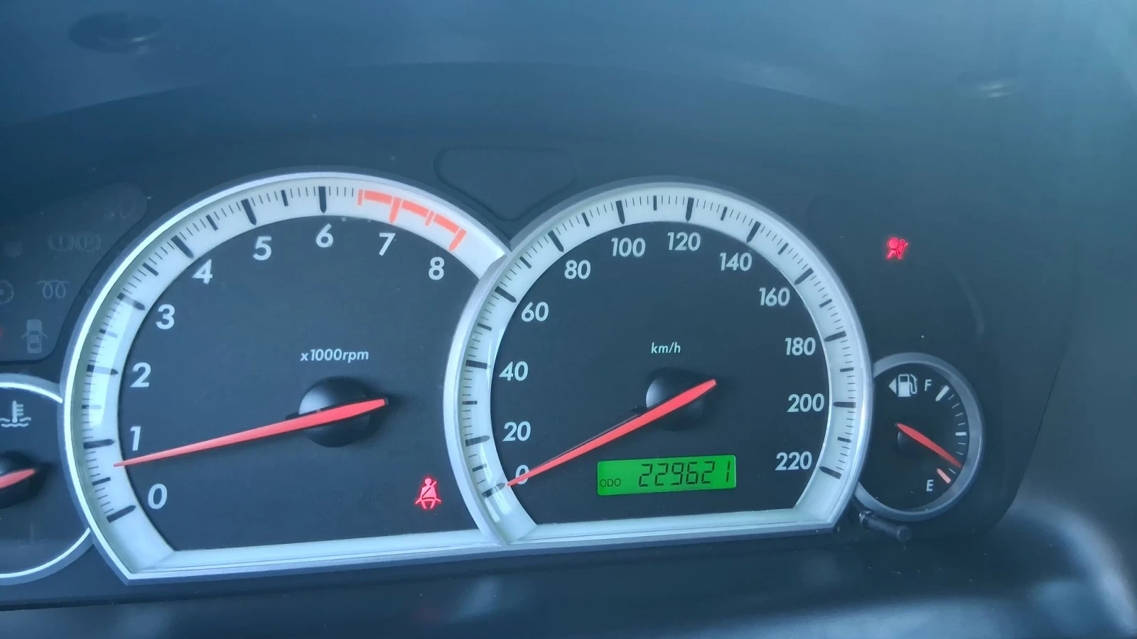 Chevrolet Captiva 2.4i 136k.c., снимка 12 - Автомобили и джипове - 56304909
