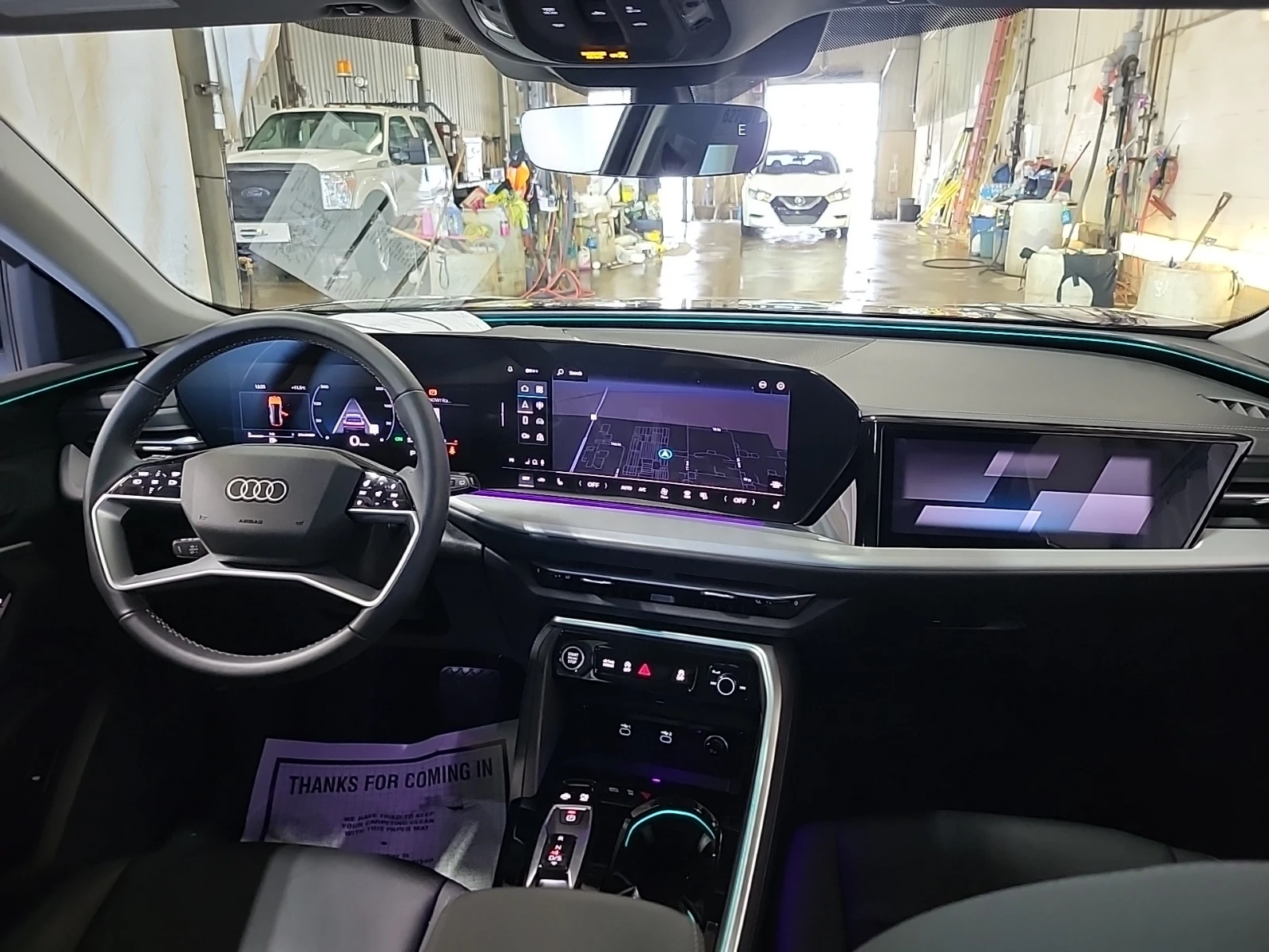 Audi Q5 TECHNIK* Хедъп* Подгев* Дистроник, снимка 9 - Автомобили и джипове - 56421911