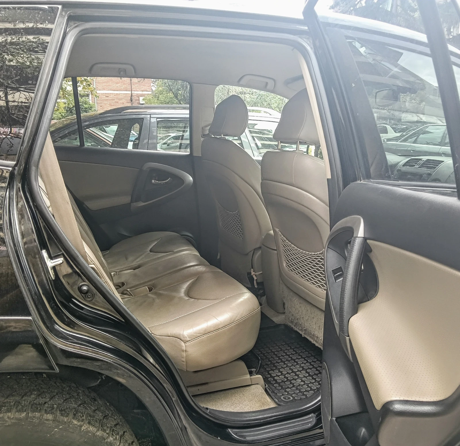 Toyota Rav4 4�4_136��_6.��������_������_5 �./100��_��������� ! | Mobile.bg � ����������� 12