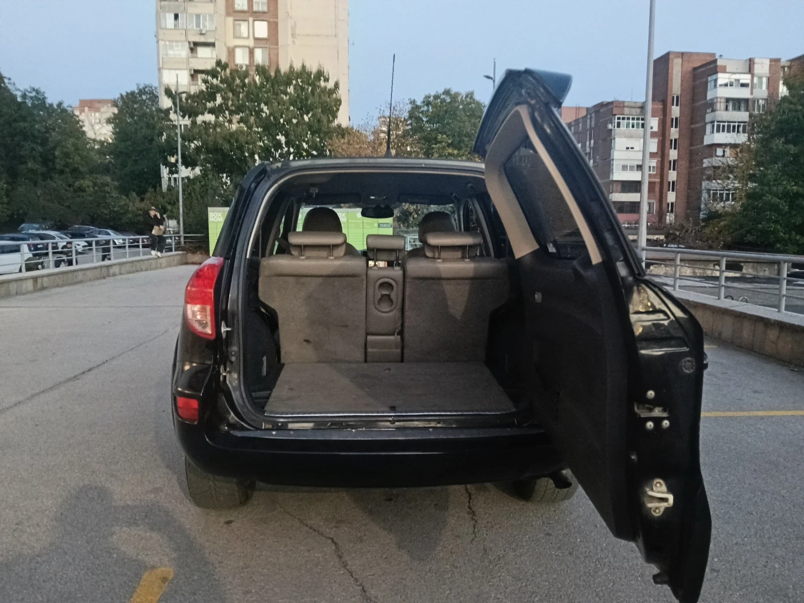 Toyota Rav4 4�4_136��_6.��������_������_5 �./100��_��������� ! | Mobile.bg � ����������� 13