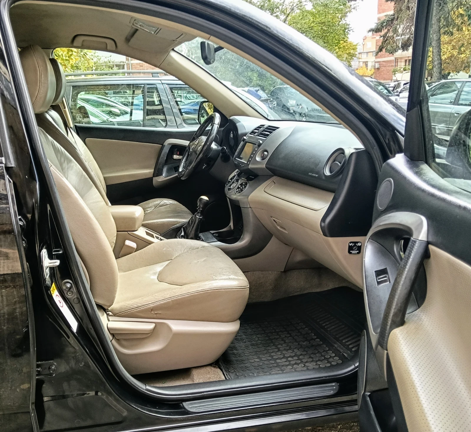 Toyota Rav4 4�4_136��_6.��������_������_5 �./100��_��������� ! | Mobile.bg � ����������� 10