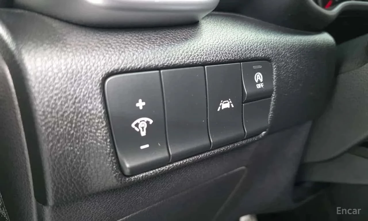 Kia Sportage, снимка 16 - Автомобили и джипове - 56685036