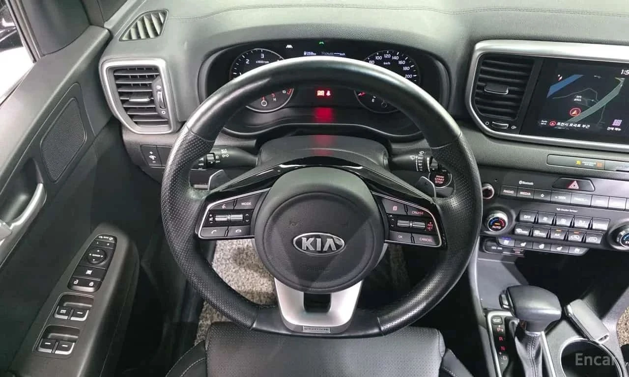 Kia Sportage, снимка 13 - Автомобили и джипове - 56685036