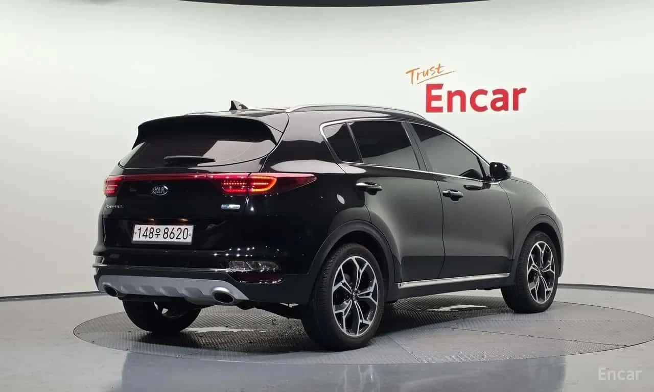 Kia Sportage, снимка 2 - Автомобили и джипове - 56685036
