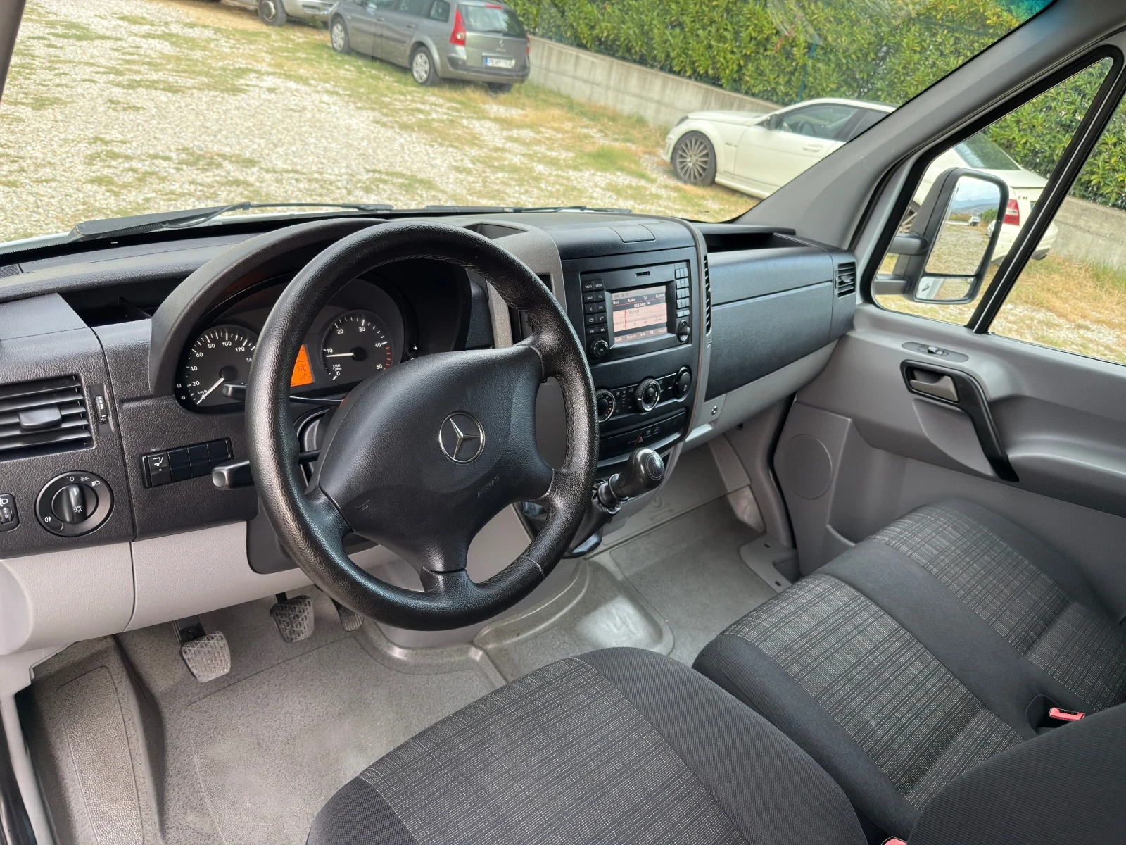 Mercedes-Benz Sprinter 316 2.2 CDI - изображение 10