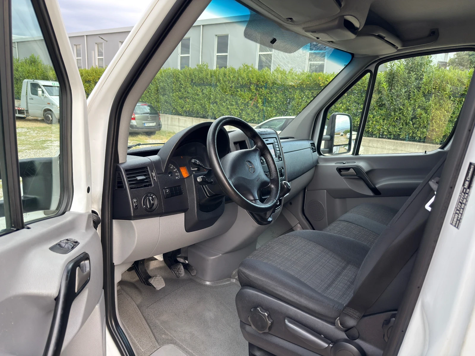 Mercedes-Benz Sprinter 316 2.2 CDI - изображение 9