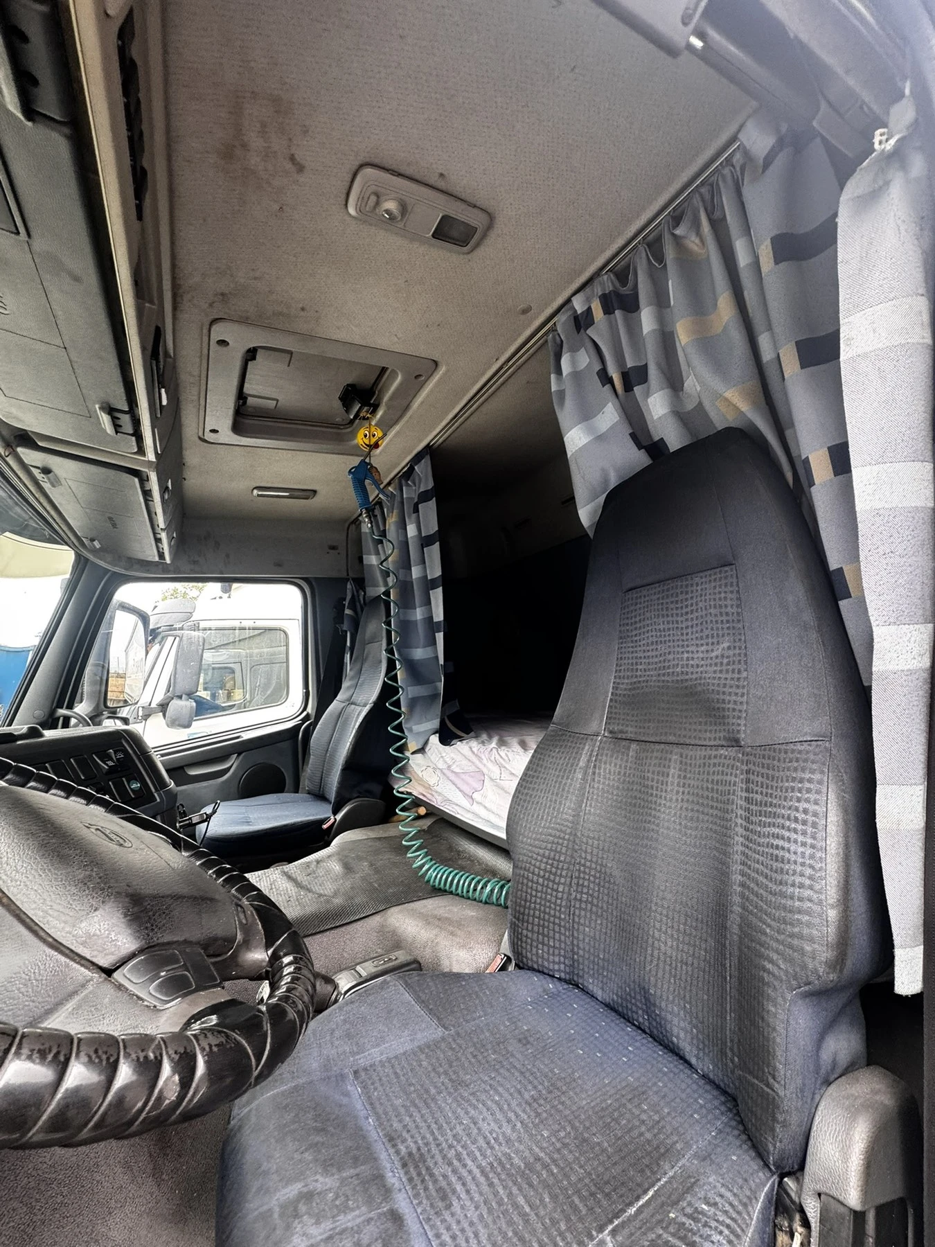 Volvo Fm 62R - изображение 3