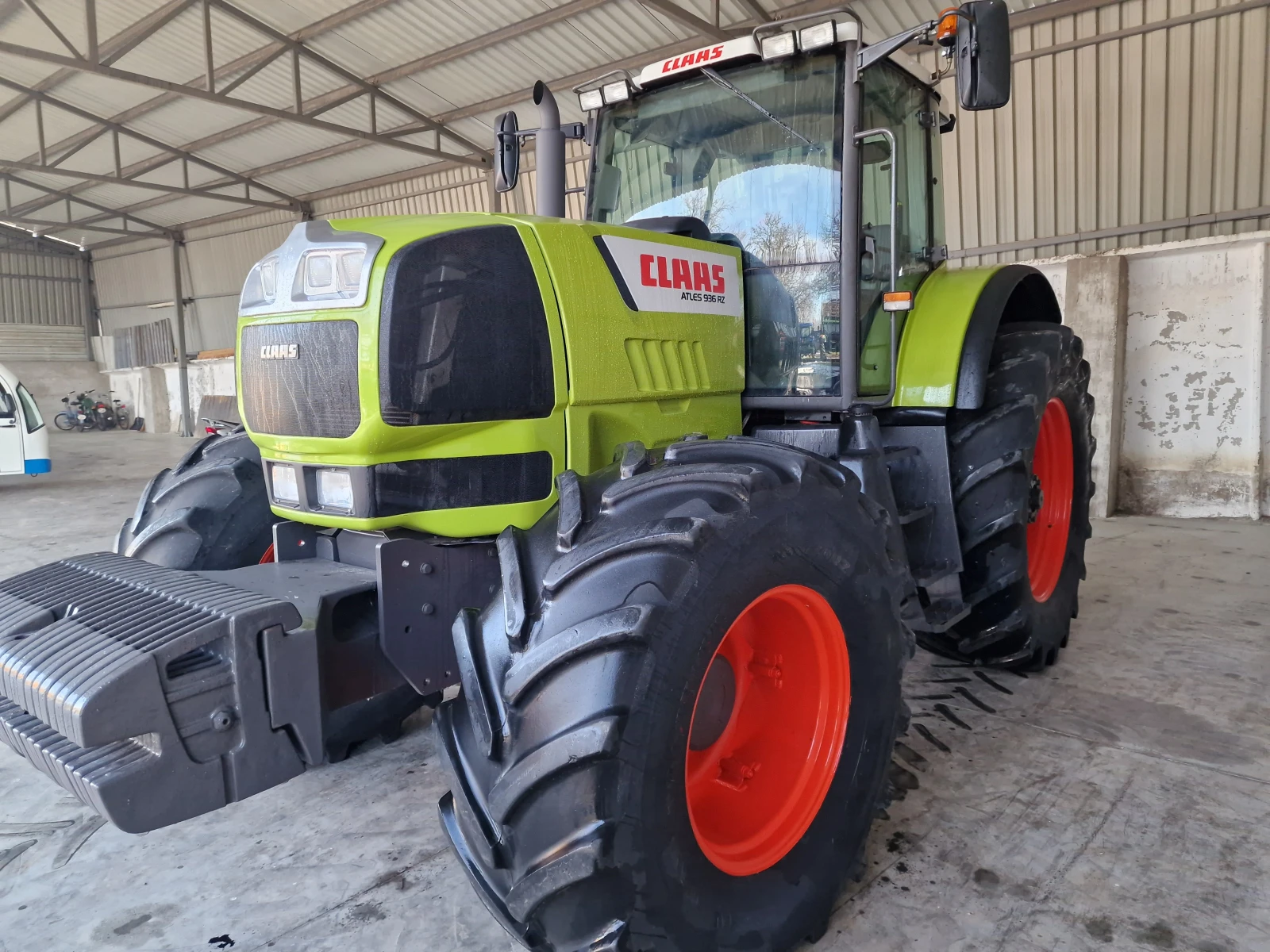 Трактор Claas ATLES 936 RZ - изображение 3