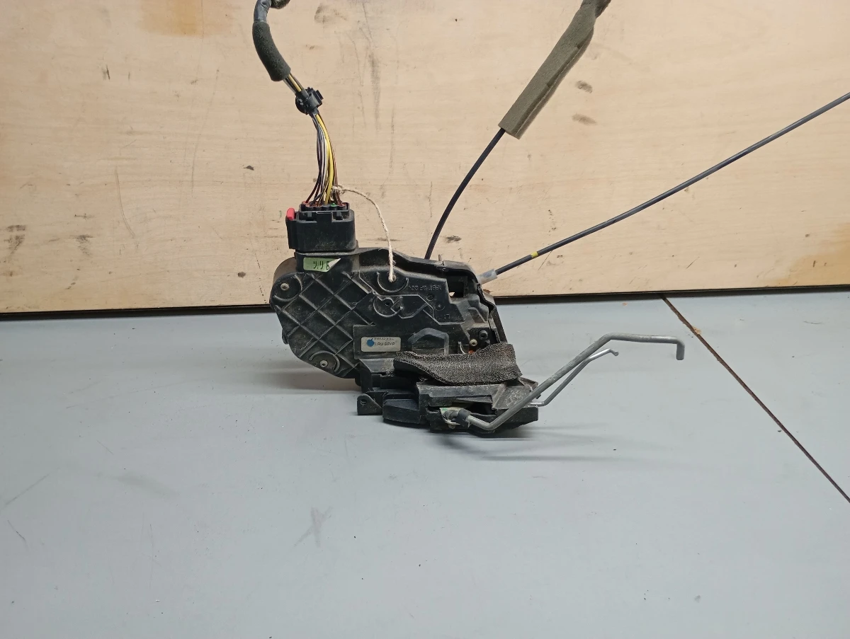 ����� (������ ����) ����� 3 2.0 ������ | Mobile.bg � ����������� 1