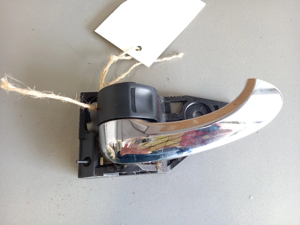 ������ ����� ������ ���� �������� ������ ��� 4 (�) | Mobile.bg � ����������� 1