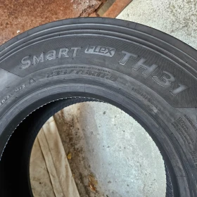 Гуми Всесезонни 235/75R17.5, снимка 7
