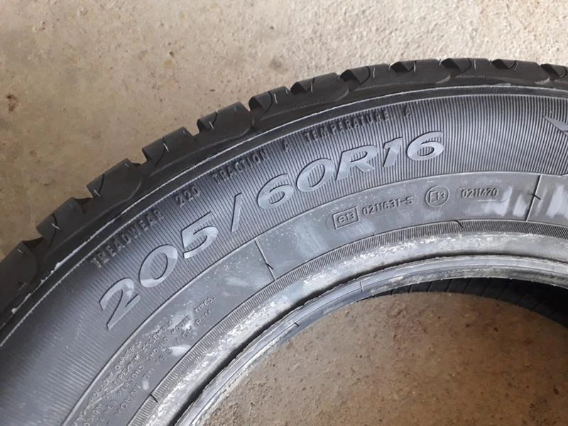 Гуми Летни 205/60R16, снимка 7 - Гуми и джанти - 45864074