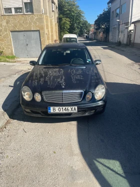 Mercedes-Benz E 220, снимка 7