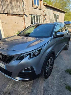 Снимка Peugeot 5008