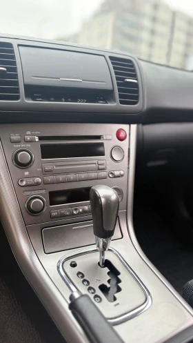 Subaru Legacy - 2860 € / 5593.67 лв. - 14417621 10