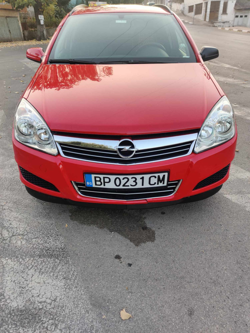 Opel Astra, снимка 4 - Автомобили и джипове - 45701589