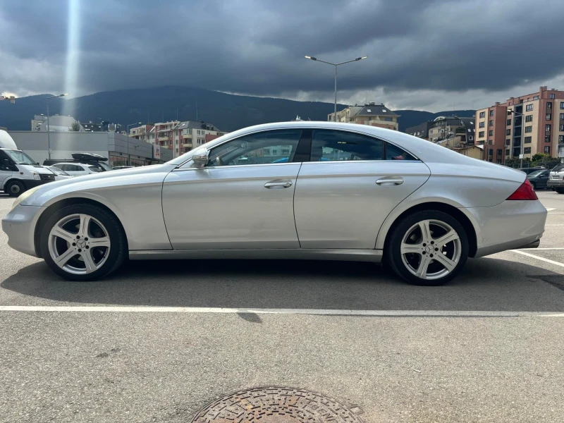 Mercedes-Benz CLS 500 500, снимка 1 - Автомобили и джипове - 47428668