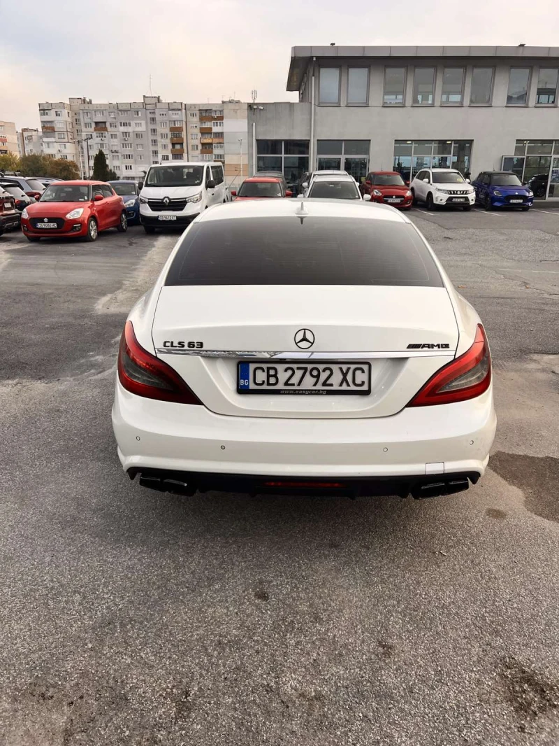 Mercedes-Benz CLS AMG 4MATIC DIST CAMERA HARMAN KARDON FULL БЯЛА ПЕР, снимка 5 - Автомобили и джипове - 48120863