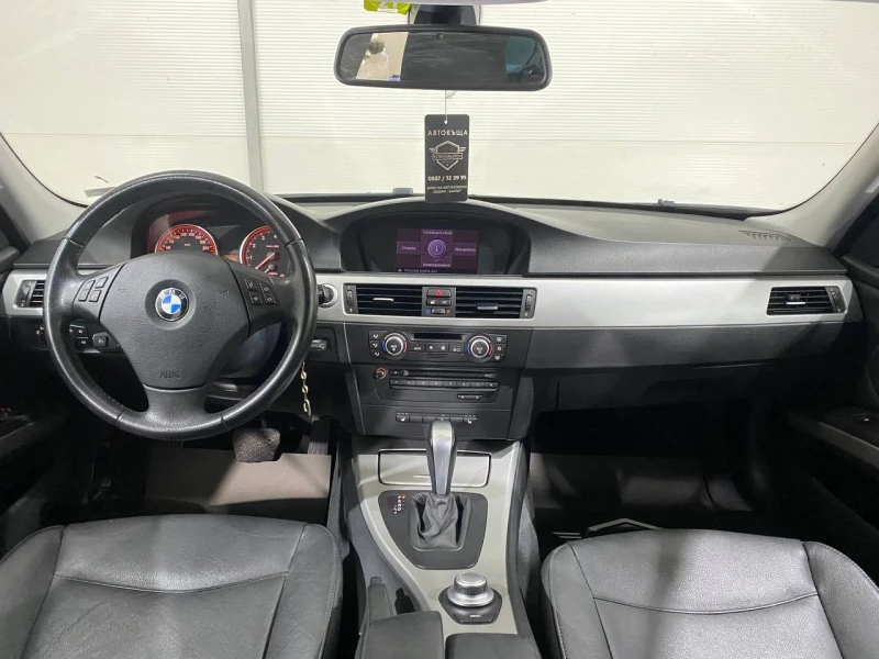 BMW 325 * NAVI* , снимка 8 - Автомобили и джипове - 48597502