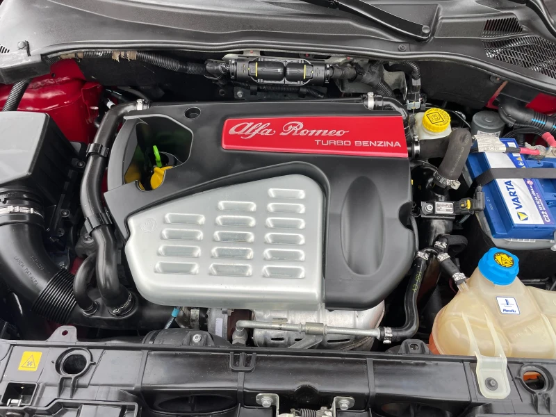 Alfa Romeo MiTo 1.4TURBO-155-ITALIA, снимка 14 - Автомобили и джипове - 50384419