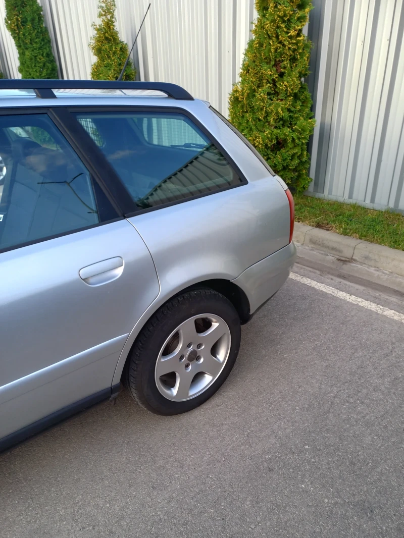 Audi A4, снимка 7 - Автомобили и джипове - 52270345