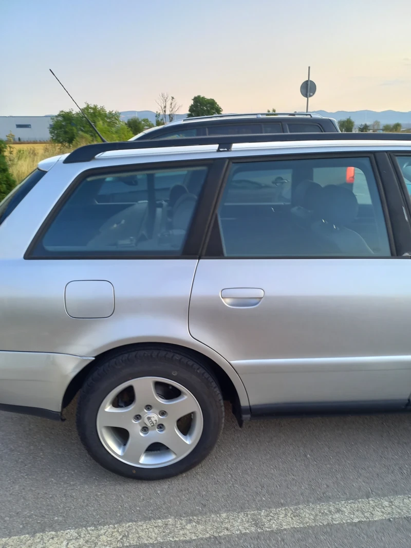 Audi A4, снимка 6 - Автомобили и джипове - 52270345