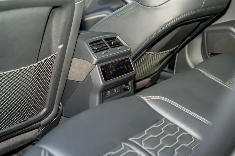 Audi Rs6, снимка 16 - Автомобили и джипове - 52127009