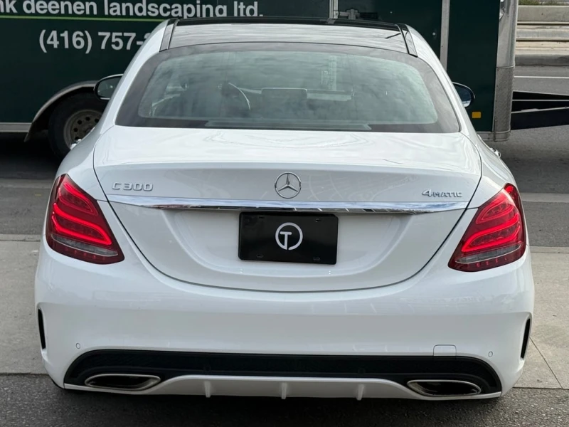 Mercedes-Benz 300 * //AMG PKG | PANO | 360 CAMERA | NAVI * CARFAX * , снимка 13 - Автомобили и джипове - 53008746