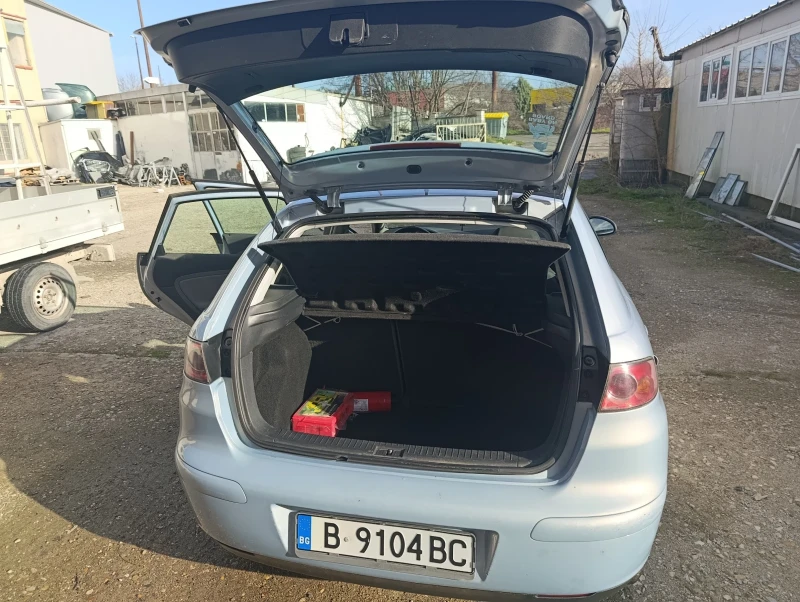 Seat Ibiza, снимка 10 - Автомобили и джипове - 53020714